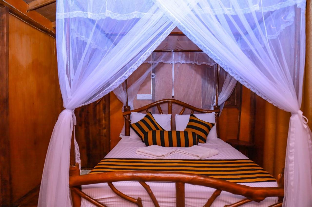 Sigiriya Rock Gate Tree House Hotel Luaran gambar