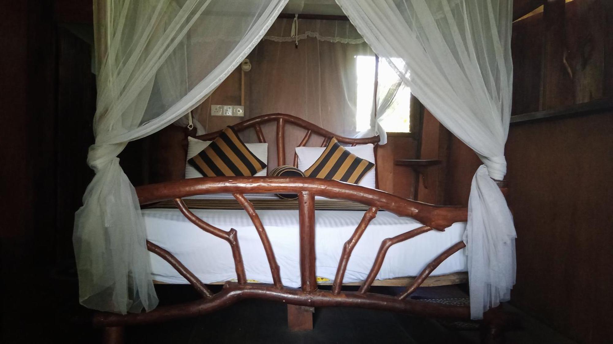 Sigiriya Rock Gate Tree House Hotel Luaran gambar